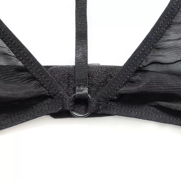 Lingerie - Picture 8 of 9